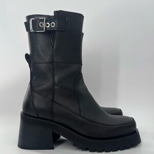 Ganni Black Feminine Buckle Strap Platform Leather Square Toe Vtg Inspited Boots